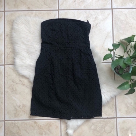 New York & Company Dresses & Skirts - New York & Company Strapless Eyelet Dress